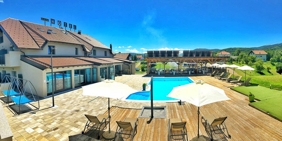 16 Lakes Hotel, Grabovac 
